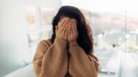 Empat Tipe Introvert dan Perbedaan Cara Mereka Bersosialisasi yang Perlu Kamu Ketahui Empat Tipe Introvert Dan Perbedaan Cara Mereka Bersosialisasi Yang Perlu Kamu Ketahui