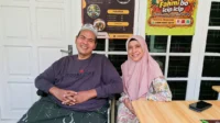 Fahmi Bo Cerita Bangkit dari Keterpurukan Lewat Bisnis Kuliner dan Kebersamaan Keluarga Fahmi Bo Cerita Bangkit Dari Keterpurukan Lewat Bisnis Kuliner Dan Kebersamaan Keluarga