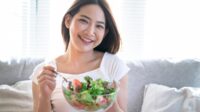 Lima Kebiasaan Makan Buah yang Dianggap Sehat tapi Ternyata Bisa Berdampak Buruk Lima Kebiasaan Makan Buah Yang Dianggap Sehat Tapi Ternyata Bisa Berdampak Buruk