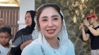 Dewi Perssik Kurban 12 Sapi, Dua di Antaranya Jumbo 1,3 Ton di Lebak Bulus. Dewi Perssik Kurban 12 Sapi, Dua Di Antaranya Jumbo 1,3 Ton Di Lebak Bulus