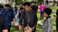 Ibunda Fedi Nuril Wafat usai Tersedak Air Putih_ Kronologi Versi Sang Kakak Ibunda Fedi Nuril Wafat Usai Tersedak Air Putih Kronologi Versi Sang Kakak