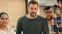 Penampilan Terbaru Salman Khan Bikin Penggemar Tak Percaya Penampilan Terbaru Salman Khan Bikin Penggemar Tak Percaya