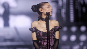 Ariana Grande Kembali Tur Setelah Tujuh Tahun, Eternal Sunshine Tour Disambut Meriah