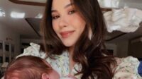 Momen Alyssa Daguise Gendong Baby Soleil, Detail Ini Curi Perhatian Momen Alyssa Daguise Gendong Baby Soleil, Detail Ini Curi Perhatian