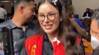 Sidang PK Nikita Mirzani, Kuasa Hukum Bawa Narasi Anak yang Kehilangan Tulang Punggung Sidang Pk Nikita Mirzani, Kuasa Hukum Bawa Narasi Anak Yang Kehilangan Tulang Punggung