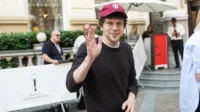 Tinggalkan Amerika, Jesse Eisenberg Sebut Polandia Lebih dari Sekadar Tanah Leluhur Tinggalkan Amerika, Jesse Eisenberg Sebut Polandia Lebih Dari Sekadar Tanah Leluhur